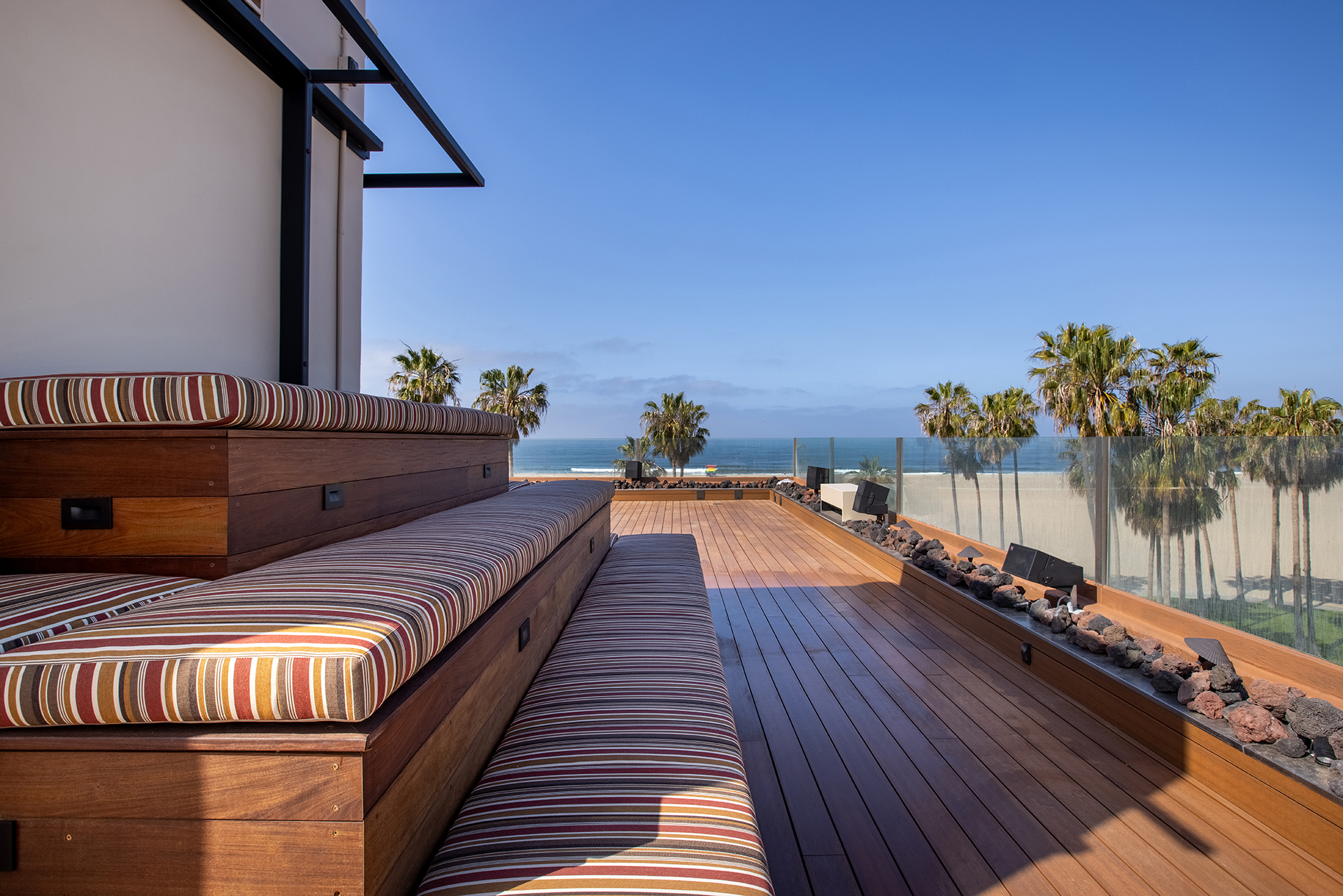 Deck Remodeling Signs